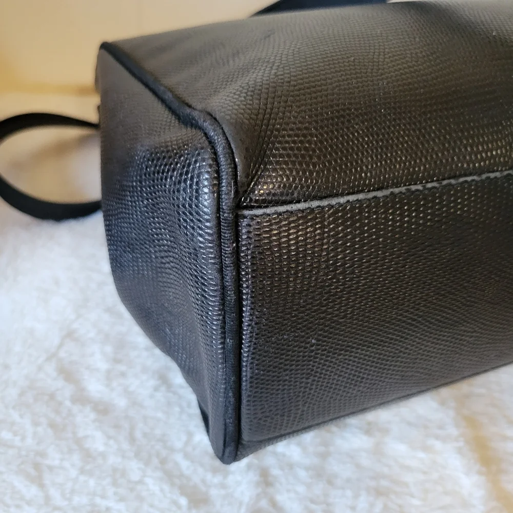 SALVATORE FERRAGAMO VALA LEATHER TOTE BAG - Picture 9 of 11